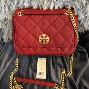 Tory Burch Willa Quilted Chain Shoulder Bag